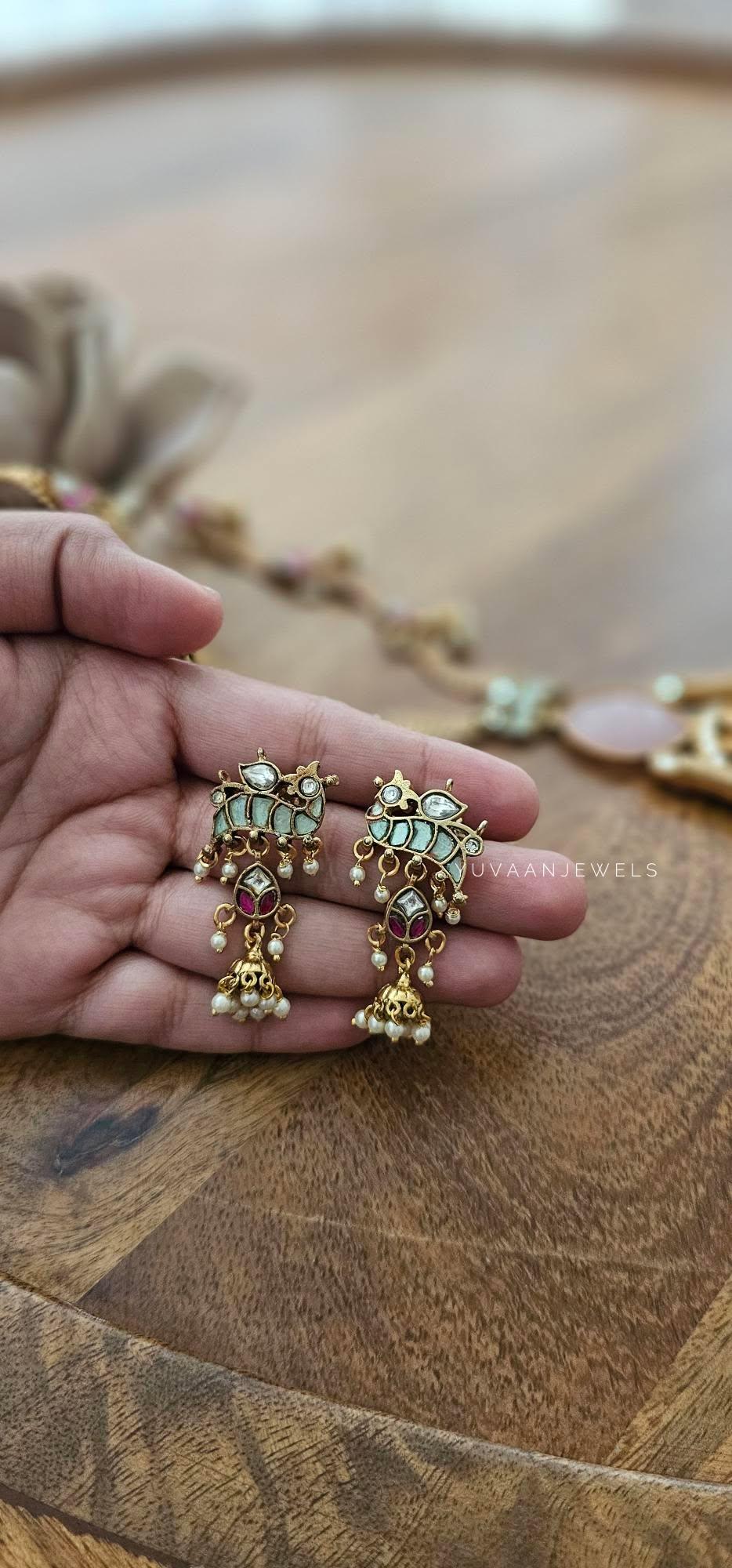 Kashika handcrafted long necklace Thumbnail