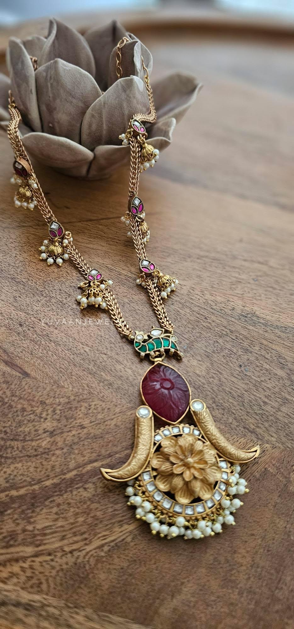 Kashika handcrafted long necklace Thumbnail