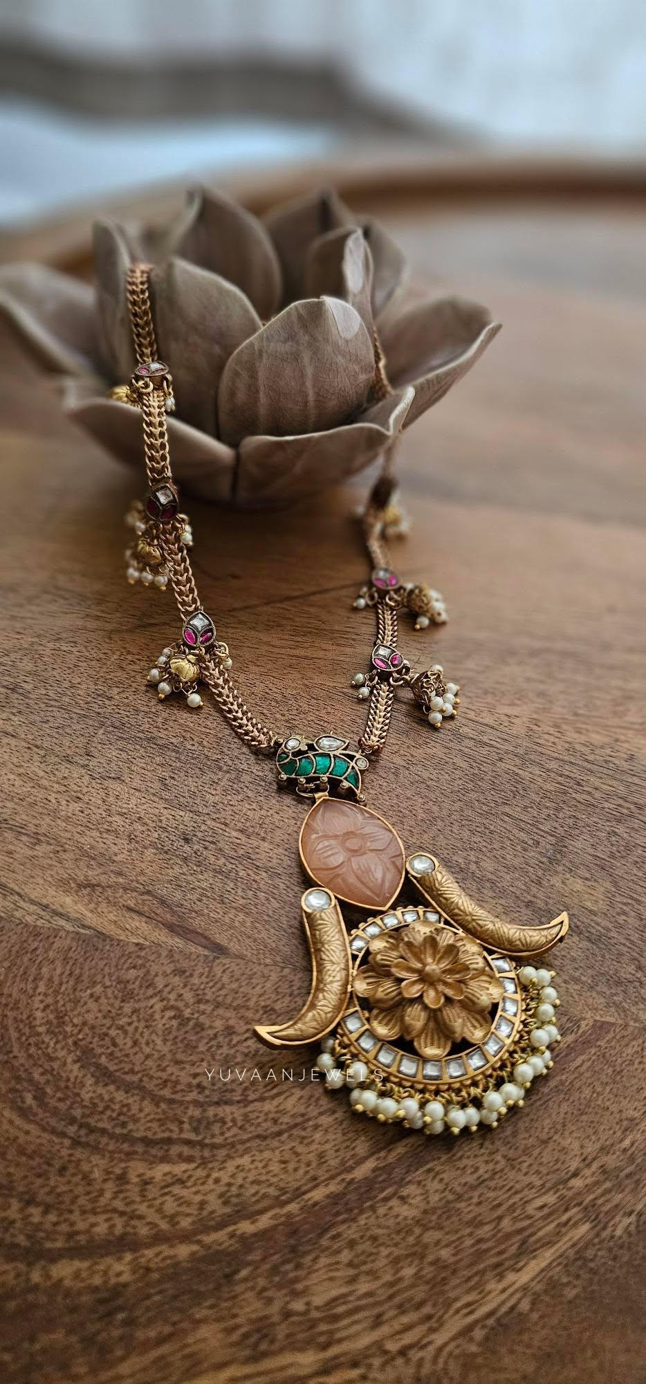 Kashika handcrafted long necklace Thumbnail