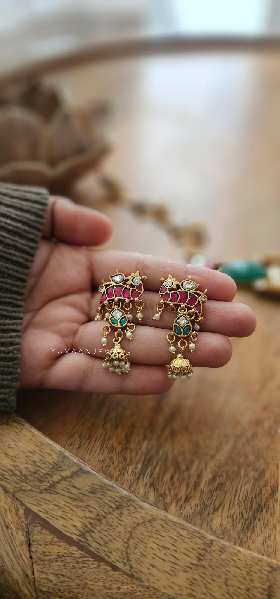 Kashika handcrafted long necklace Thumbnail