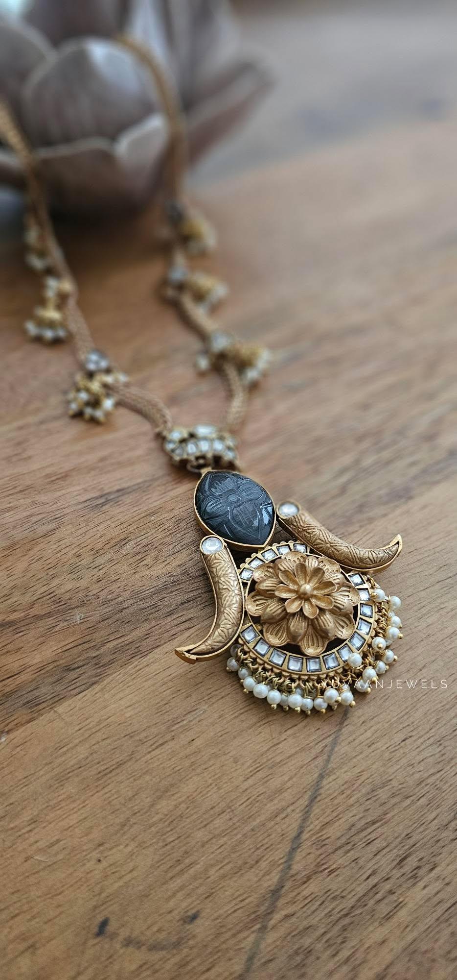 Kashika handcrafted long necklace Thumbnail