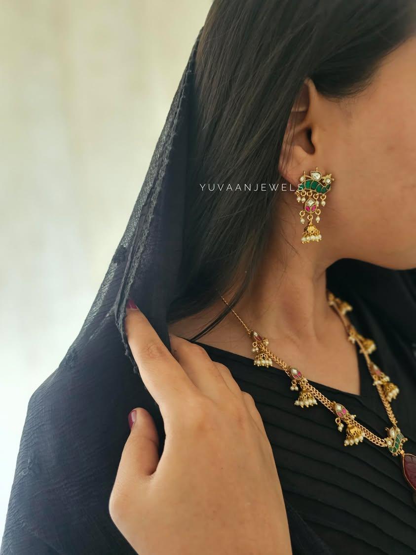 Kashika handcrafted long necklace Thumbnail