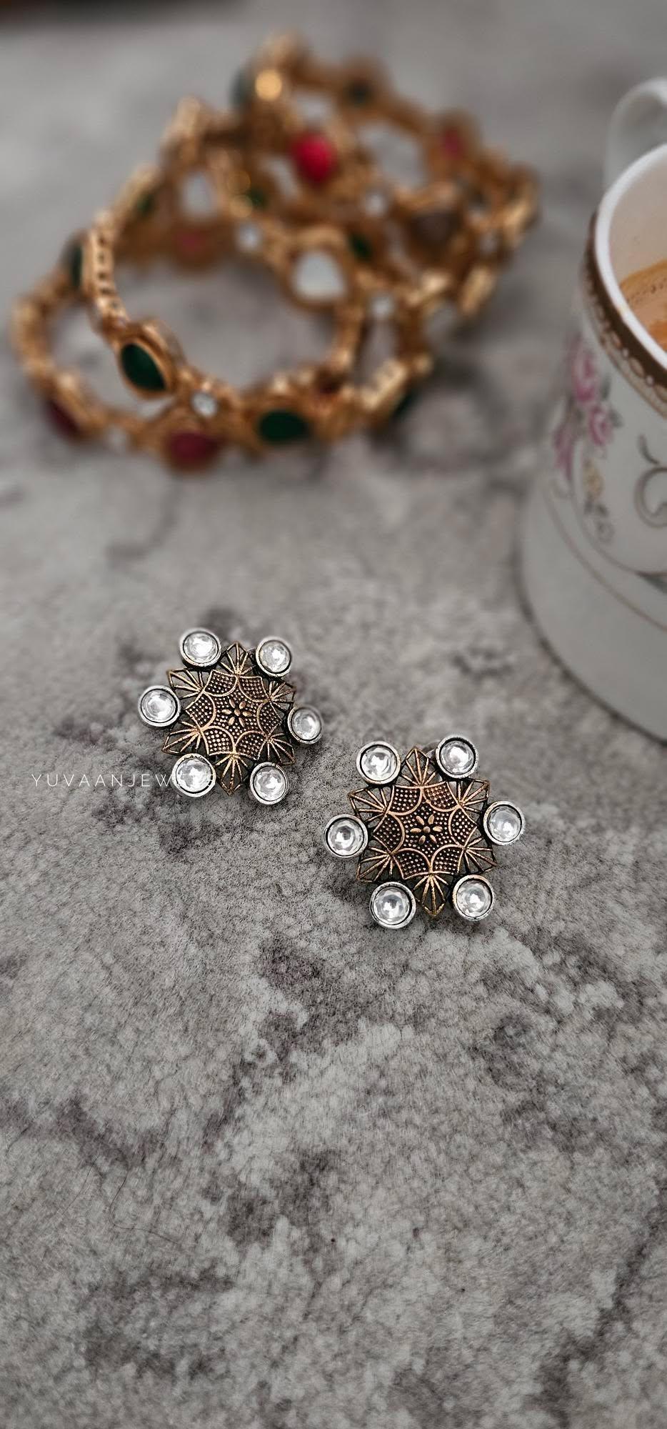 Chakra polki studs Thumbnail