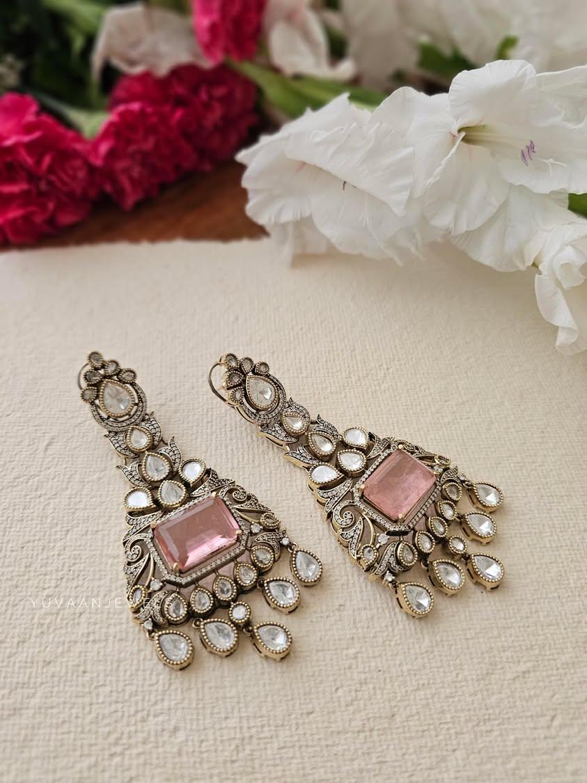 Shia quartz and polki earrings Thumbnail