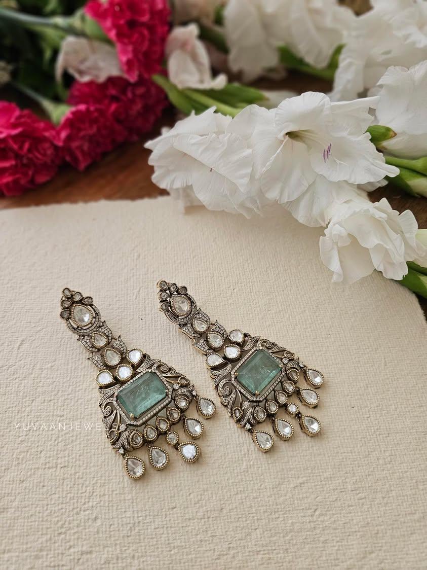 Shia quartz and polki earrings Thumbnail