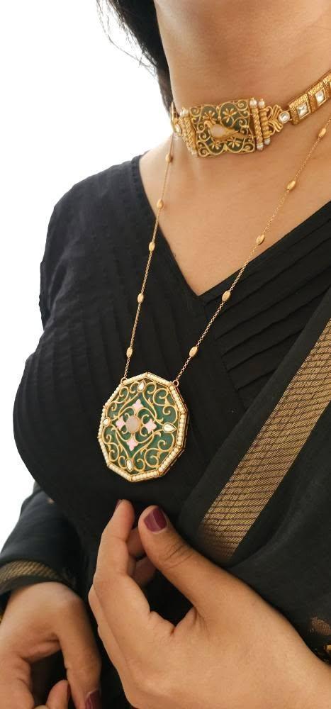 Kristen handcrafted choker Thumbnail