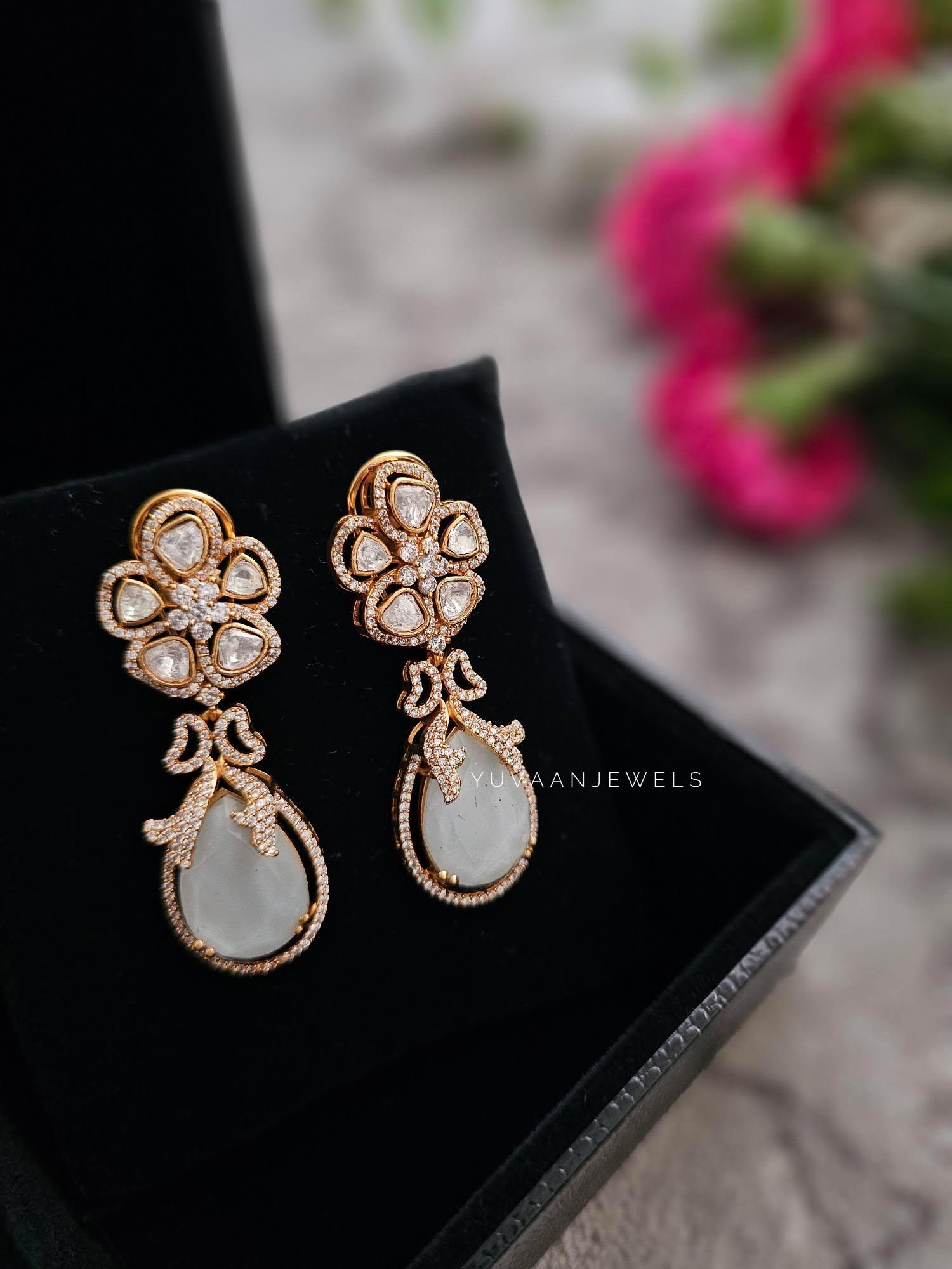 Alora quartz and polki earring Thumbnail