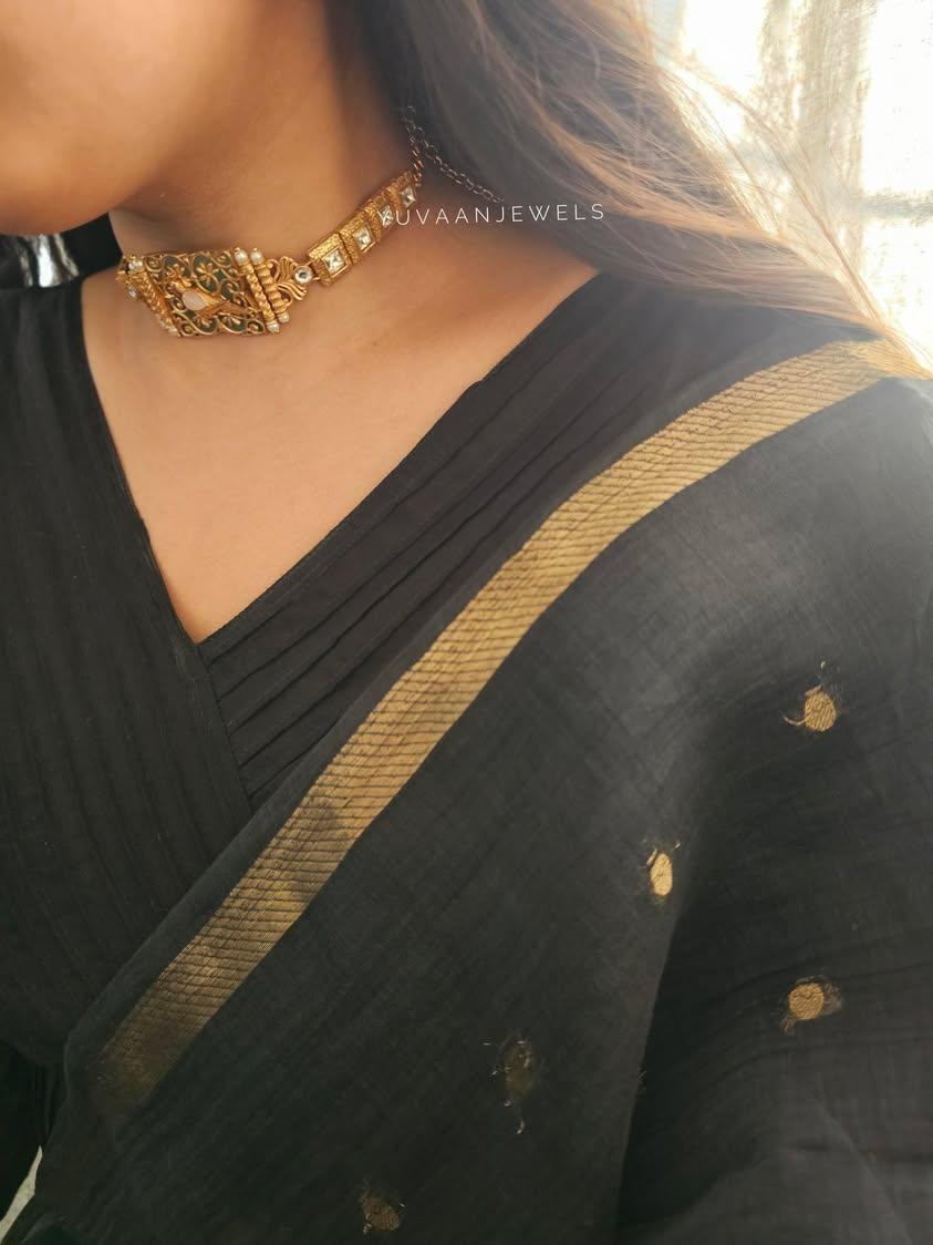 Kristen handcrafted choker Thumbnail