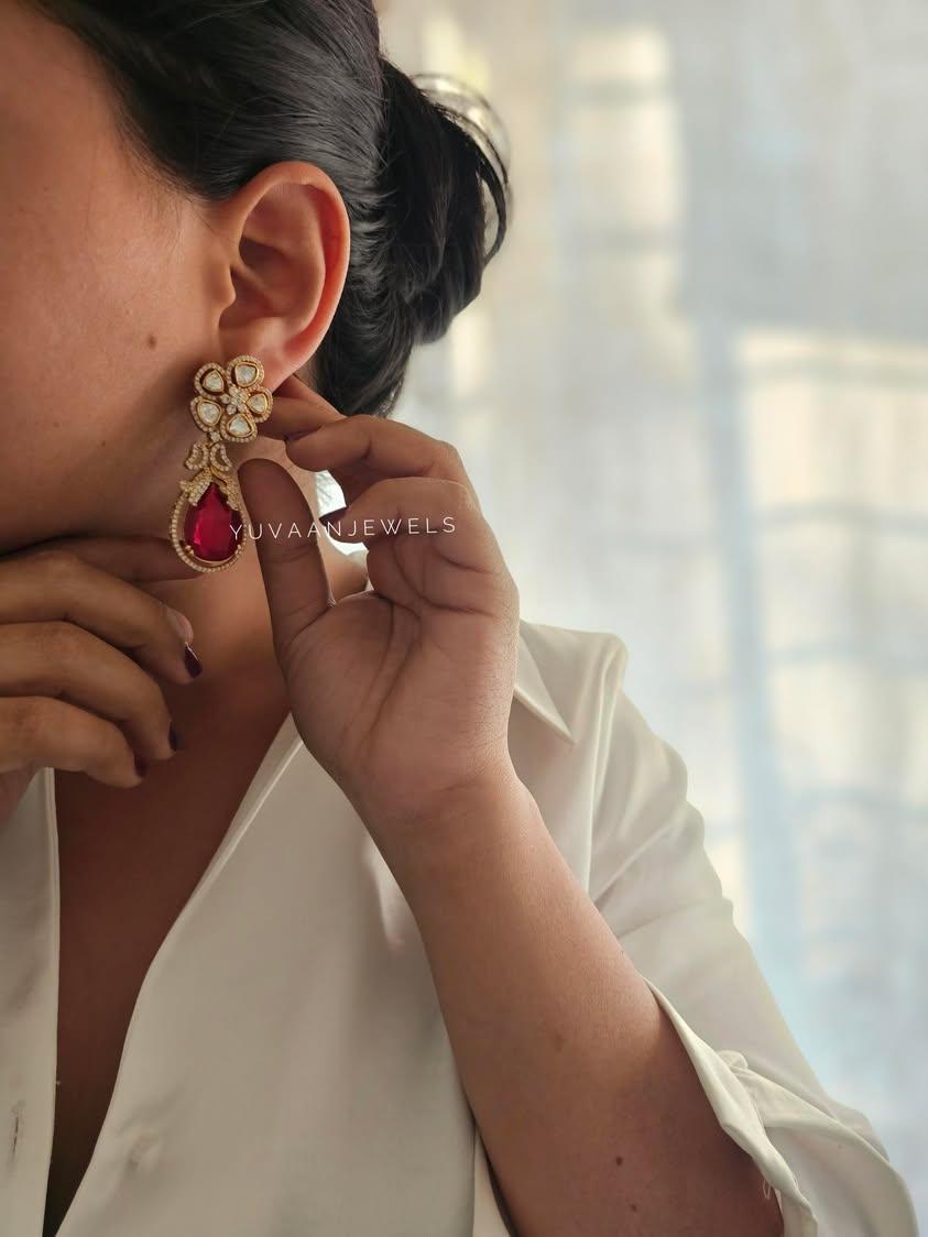 Alora quartz and polki earring Thumbnail