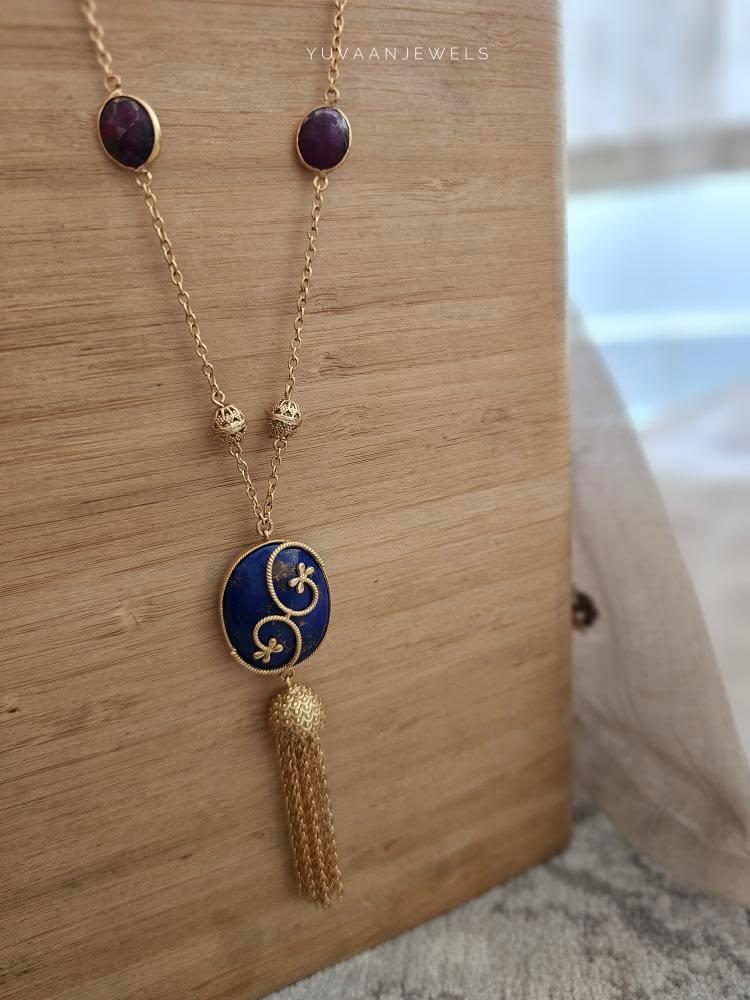 Tashi semi precious delicate necklace Thumbnail