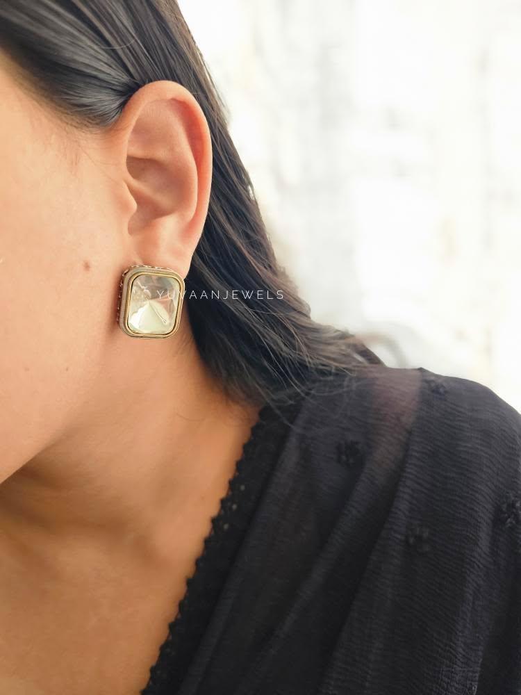 Ziyaan polki studs Thumbnail