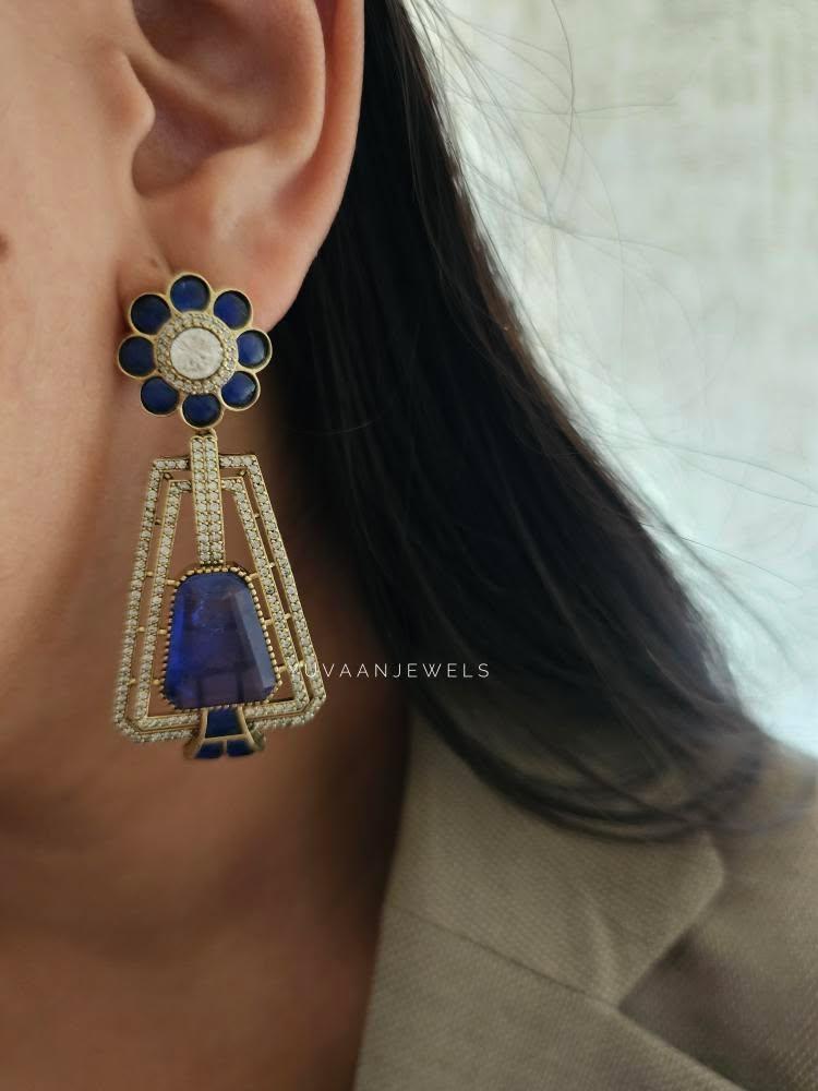 Nirvidha quartz earrings Thumbnail