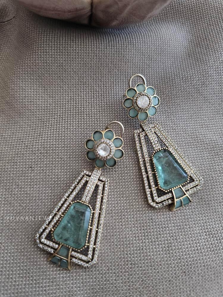 Nirvidha quartz earrings Thumbnail