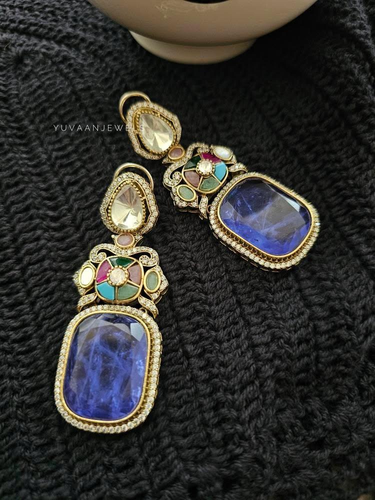 Swara quartz and polki earrings Thumbnail