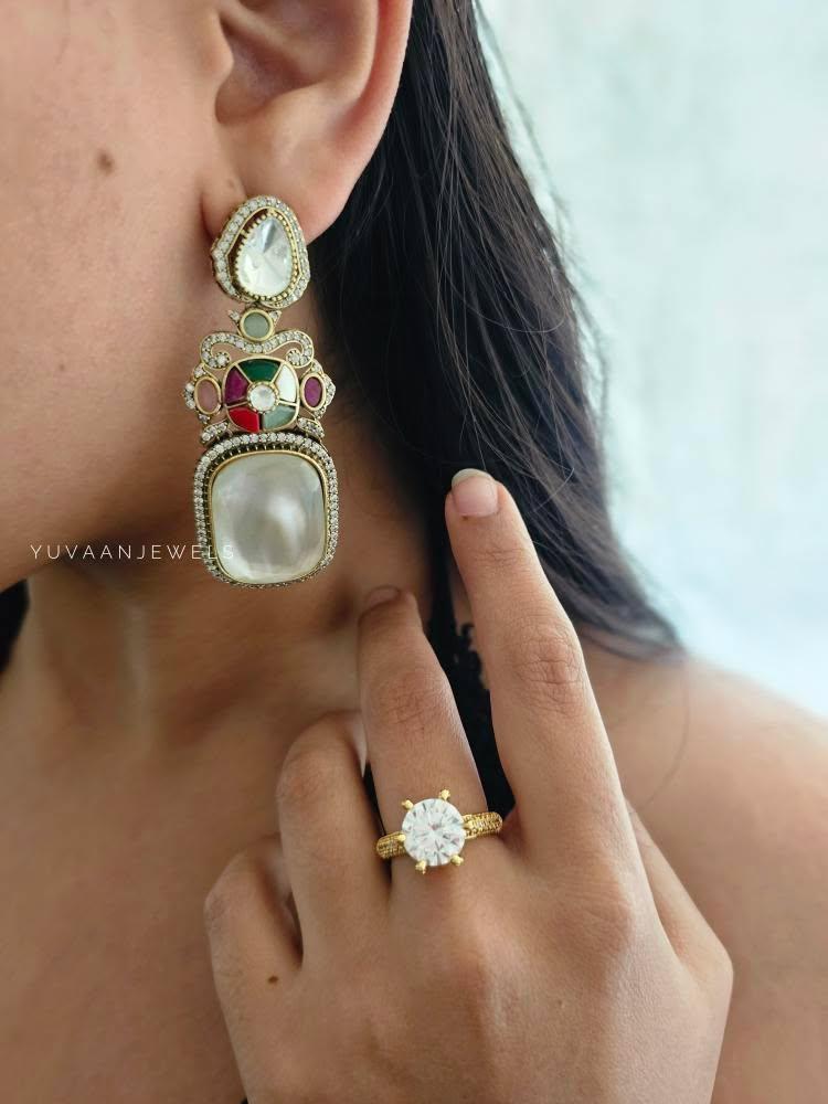 Swara quartz and polki earrings Thumbnail