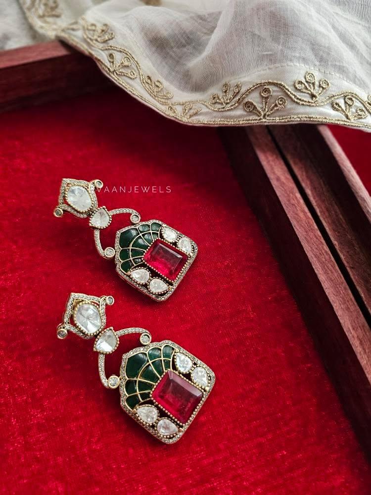 Navodya quartz and polki earrings Thumbnail