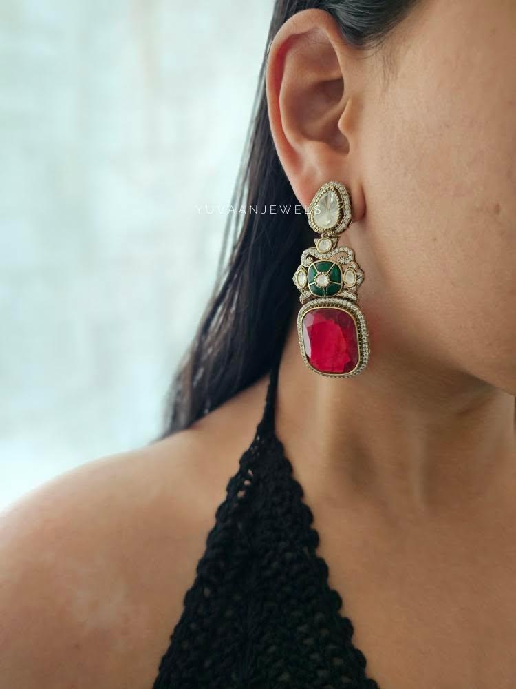 Swara quartz and polki earrings Thumbnail