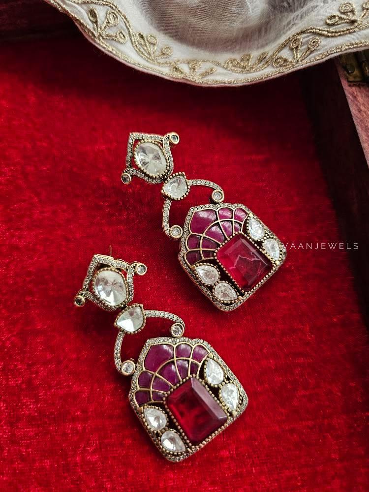 Navodya quartz and polki earrings Thumbnail