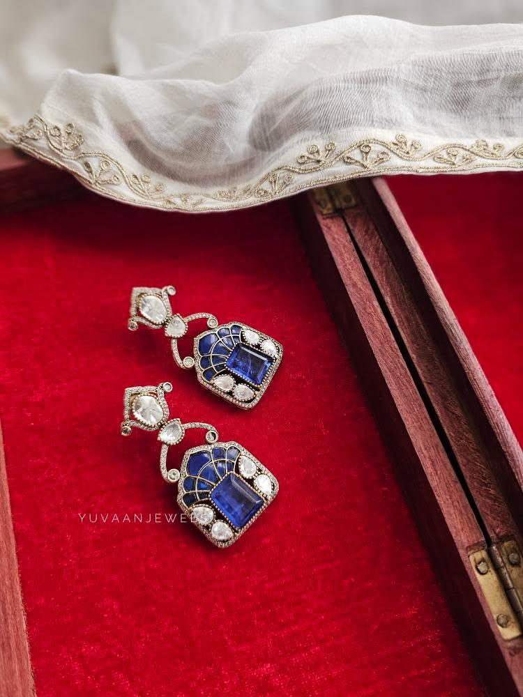 Navodya quartz and polki earrings Thumbnail