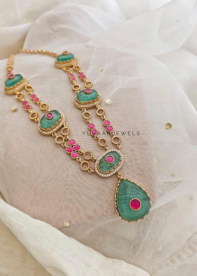 Prushka quartz and polki necklace Thumbnail