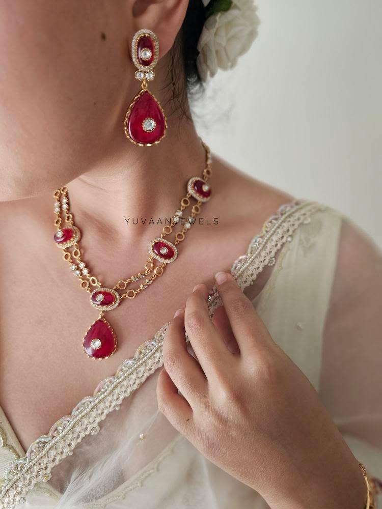 Prushka quartz and polki necklace Thumbnail