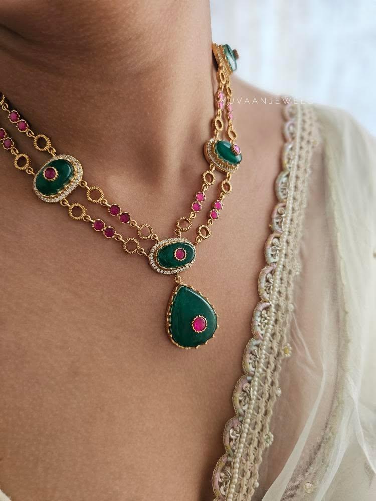 Prushka quartz and polki necklace Thumbnail