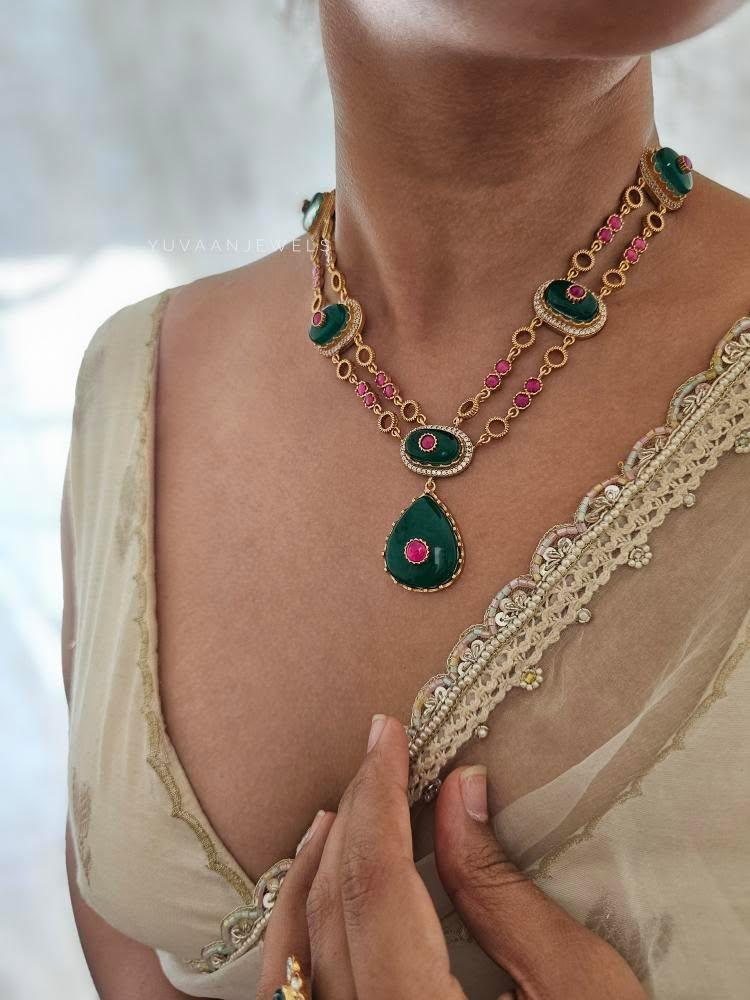 Prushka quartz and polki necklace Thumbnail