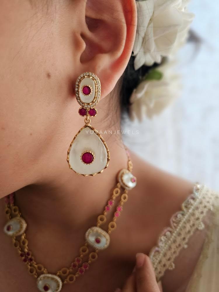 Prushka quartz and polki necklace Thumbnail
