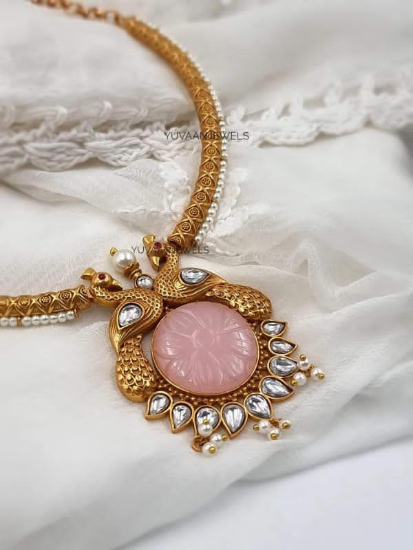 Sulkh vintage necklace Thumbnail