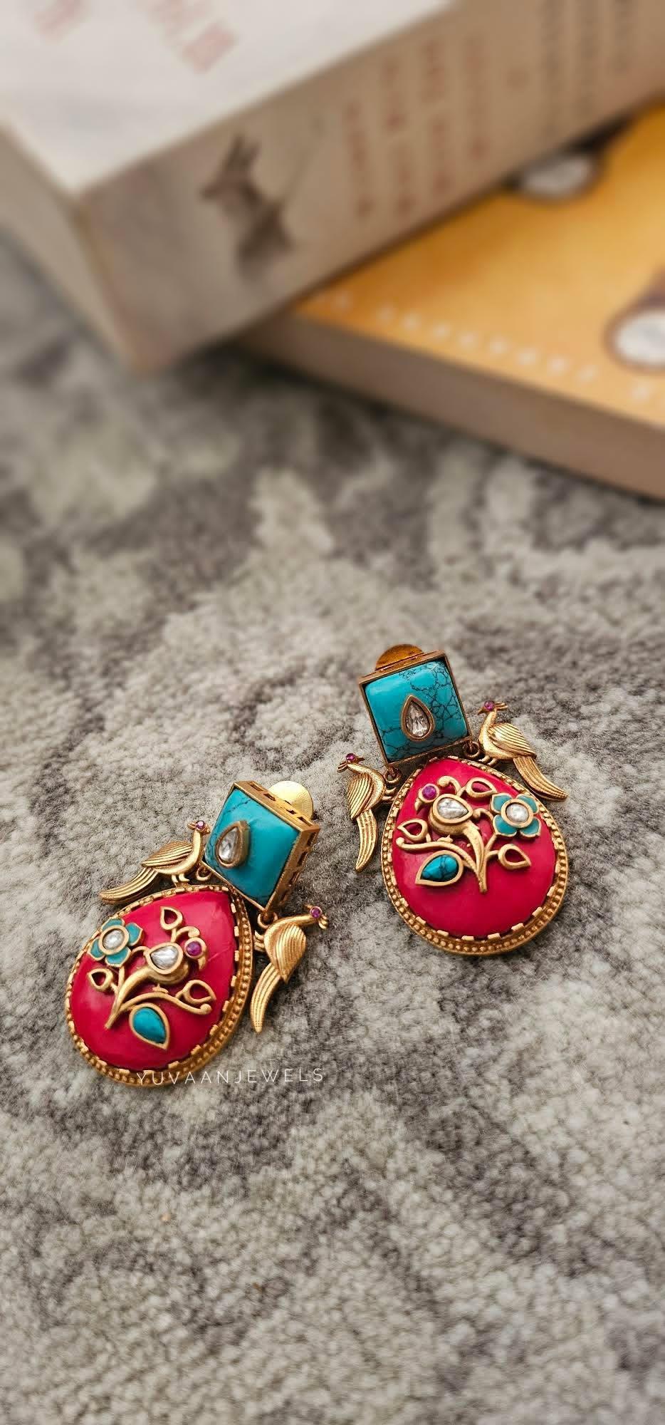 Izara handcrafted earrings Thumbnail