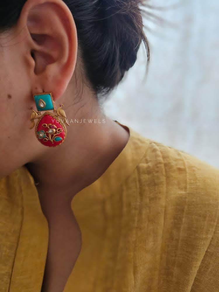 Izara handcrafted earrings Thumbnail