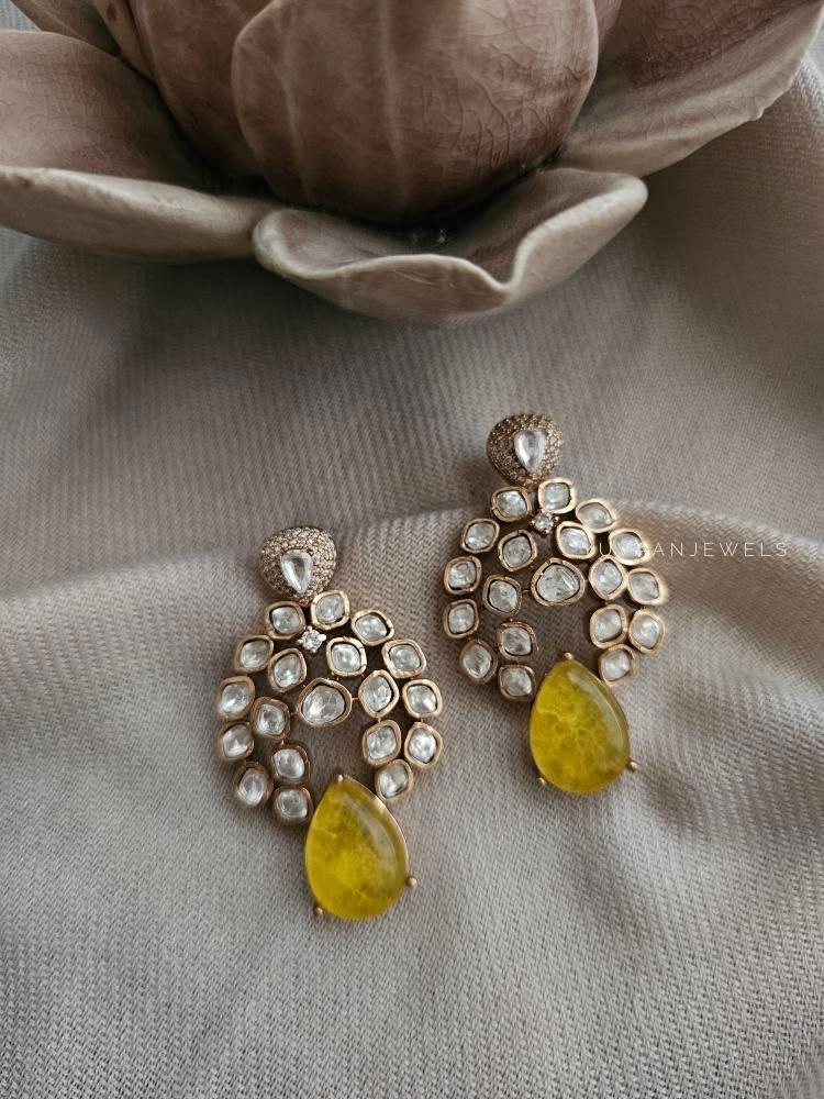 Ruhi quartz and polki earrings Thumbnail