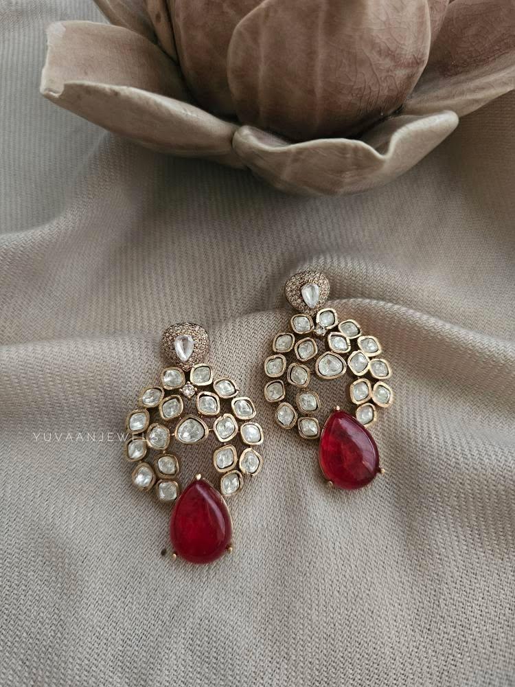 Ruhi quartz and polki earrings Thumbnail