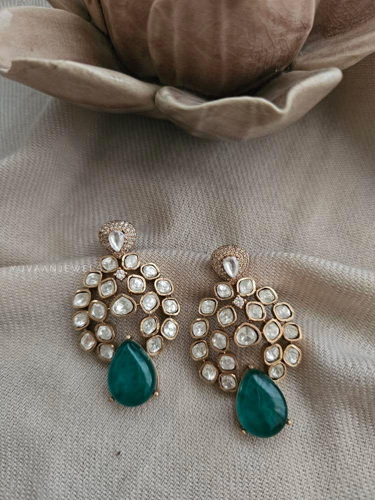 Ruhi quartz and polki earrings Thumbnail
