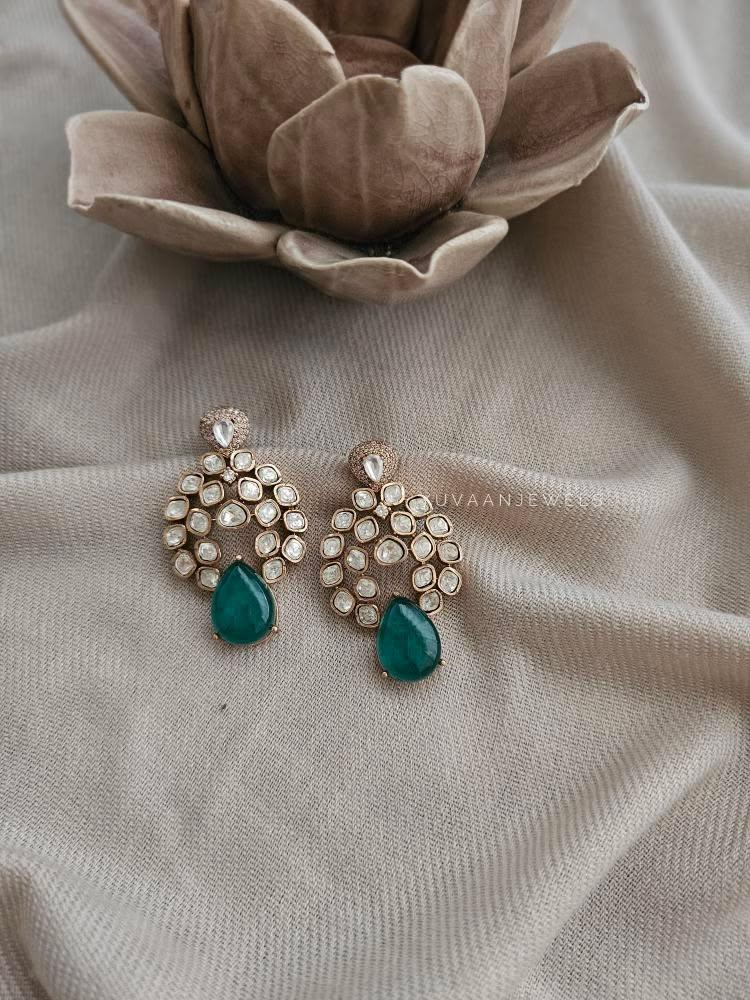 Ruhi quartz and polki earrings Thumbnail