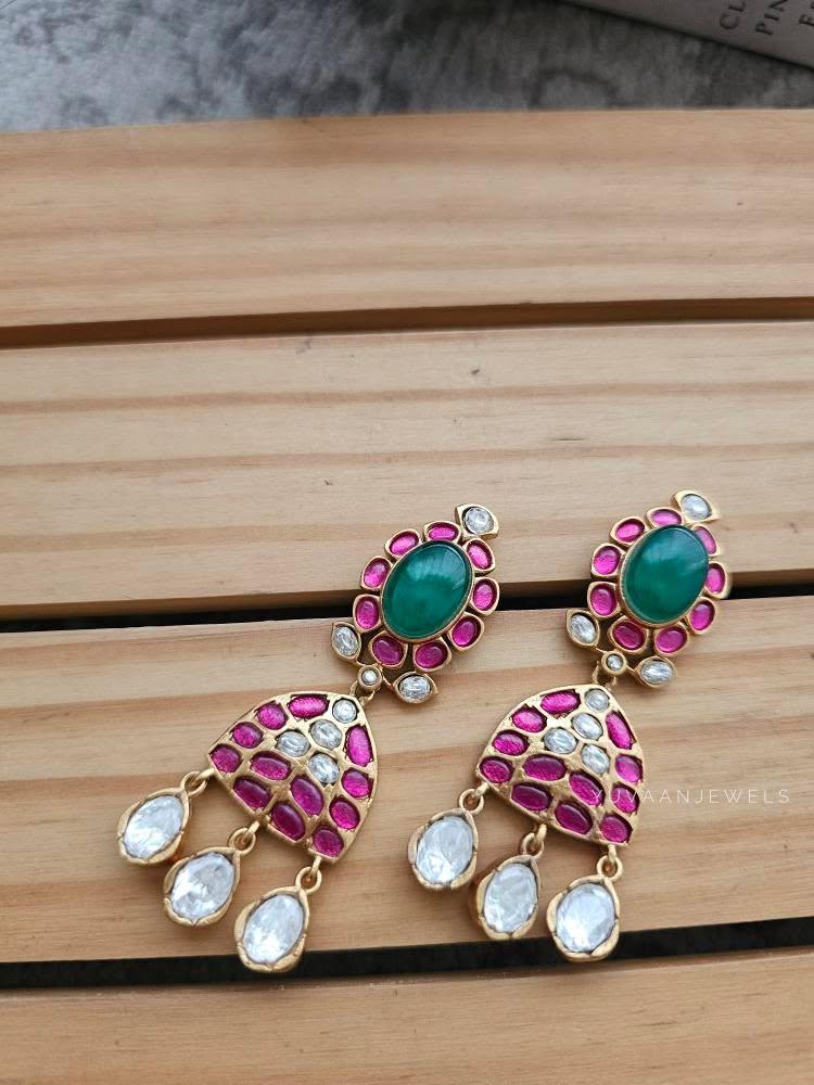 Indriya quartz and polki earrings Thumbnail