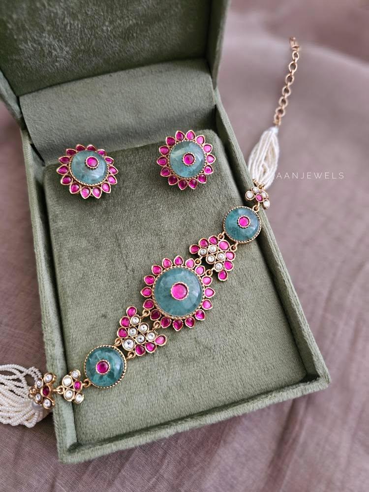 Sajidah quartz and polki choker Thumbnail