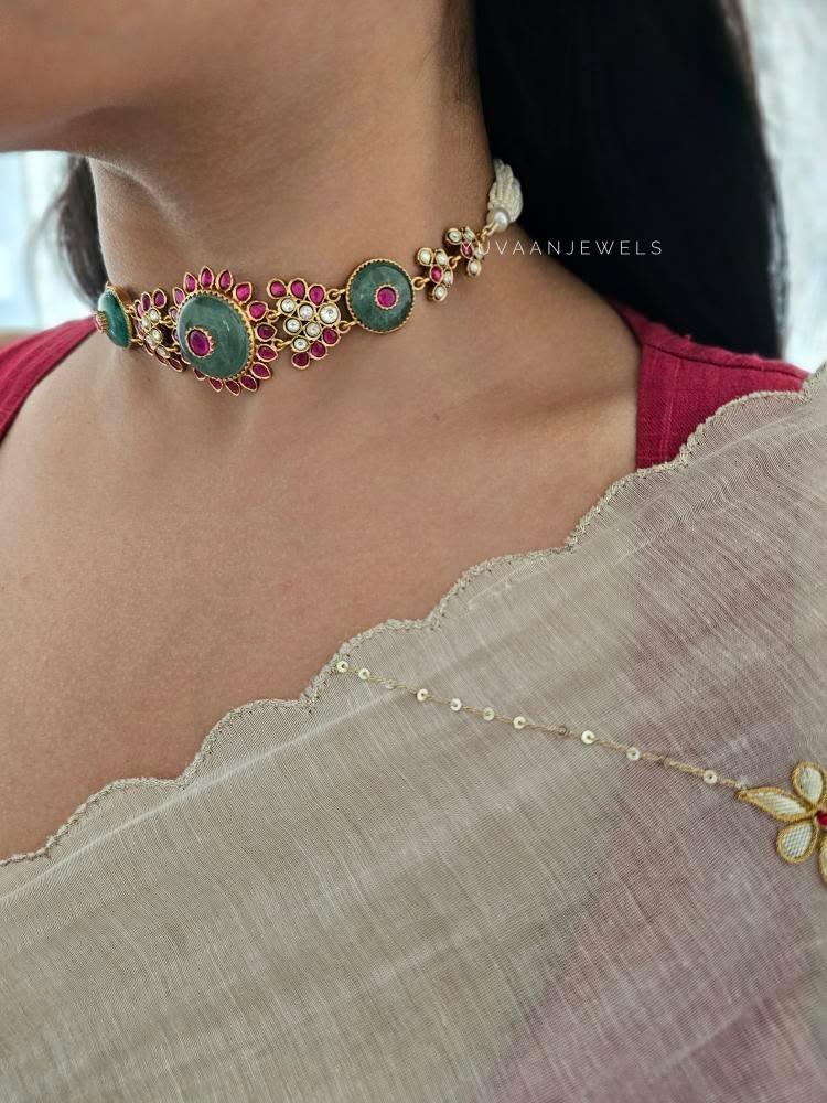 Sajidah quartz and polki choker Thumbnail