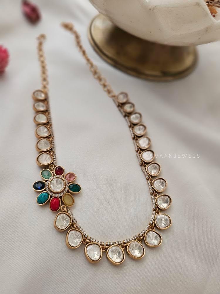 Nazifa delicate polki necklace Thumbnail