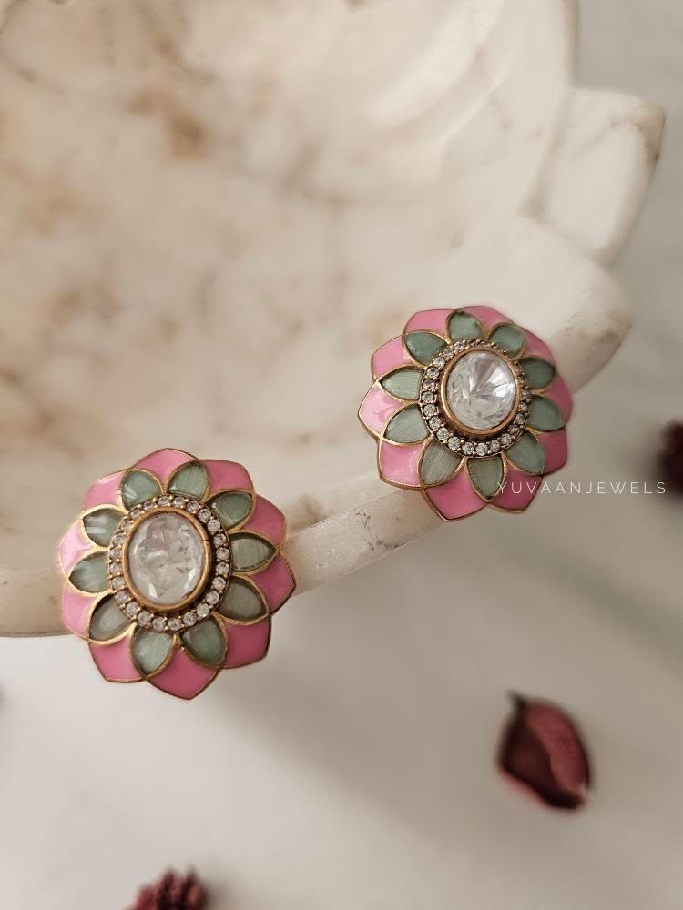 Bahati polki studs Thumbnail