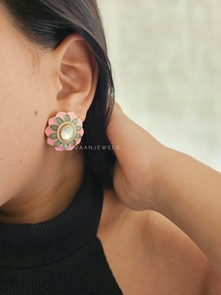 Bahati polki studs Thumbnail