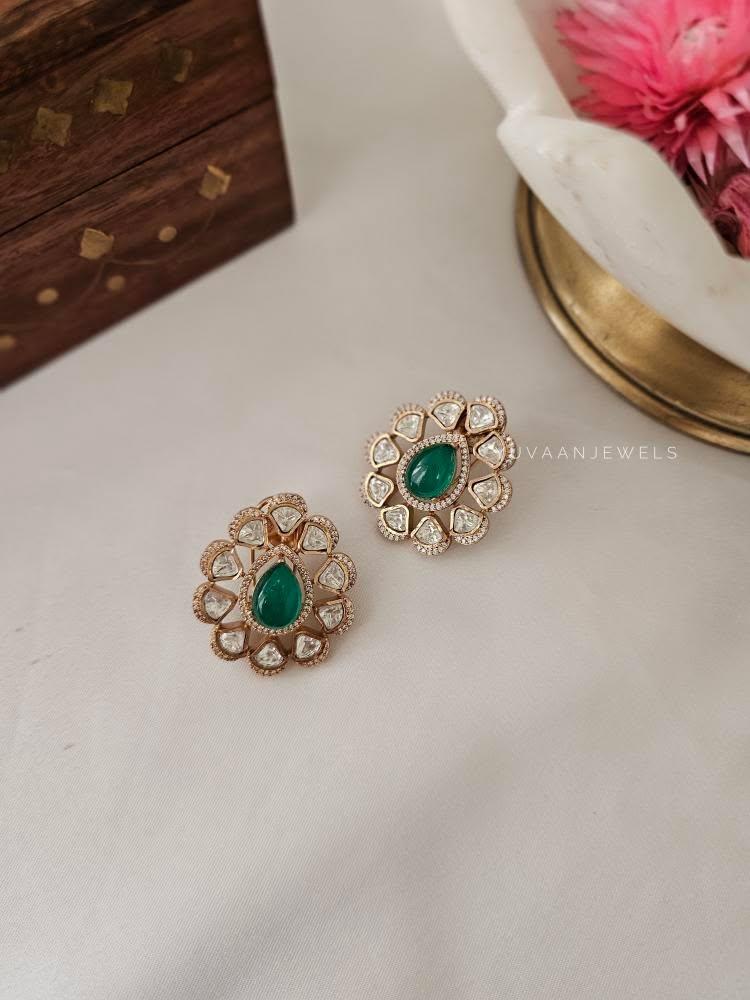 Branti polki studs Thumbnail