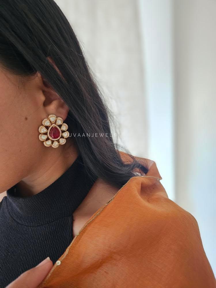 Branti polki studs Thumbnail