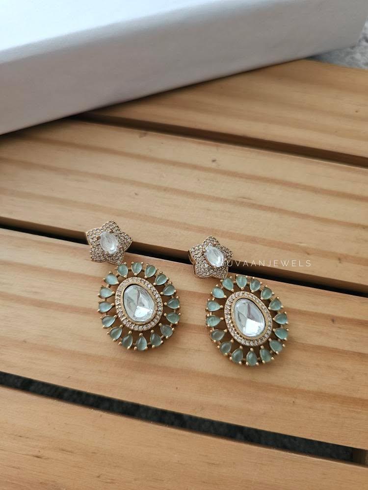 Arunika polki necklace Thumbnail