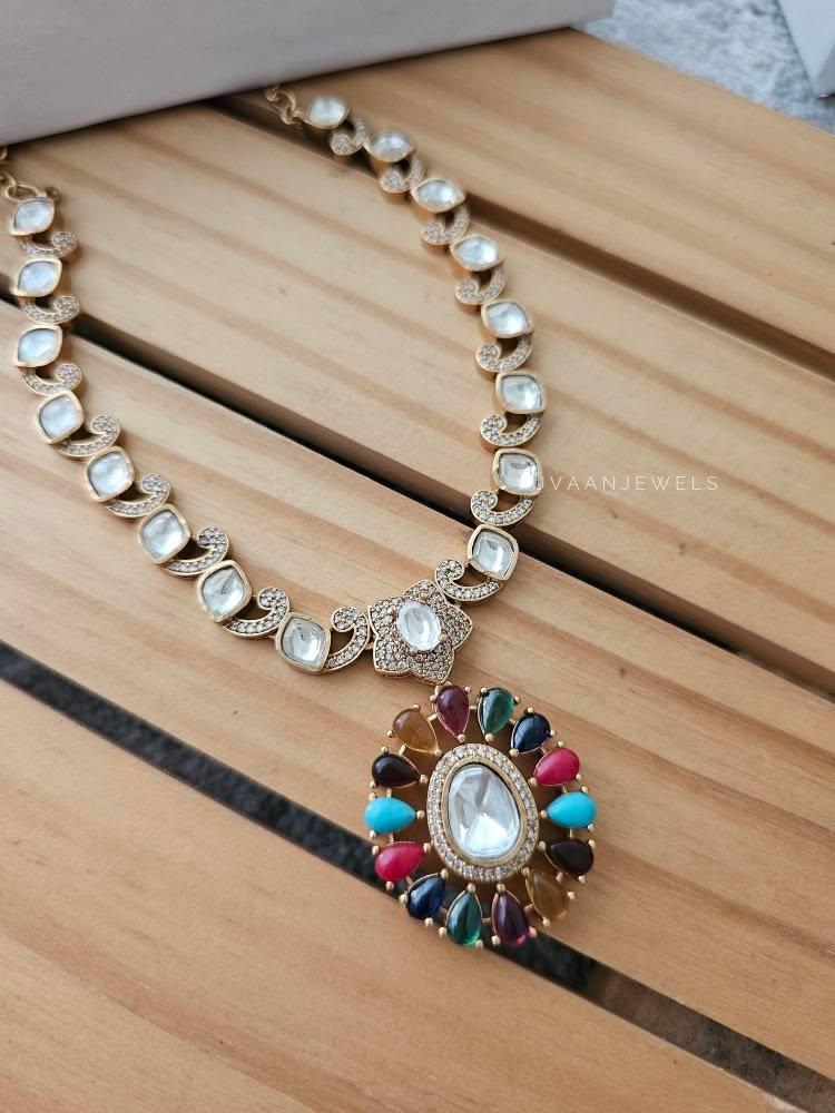Arunika polki necklace Thumbnail