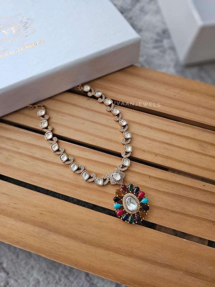 Arunika polki necklace Thumbnail