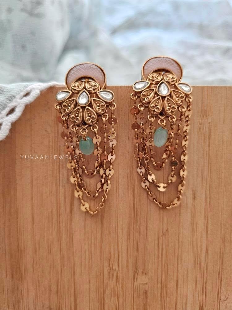 Rahi handcrafted earrings Thumbnail