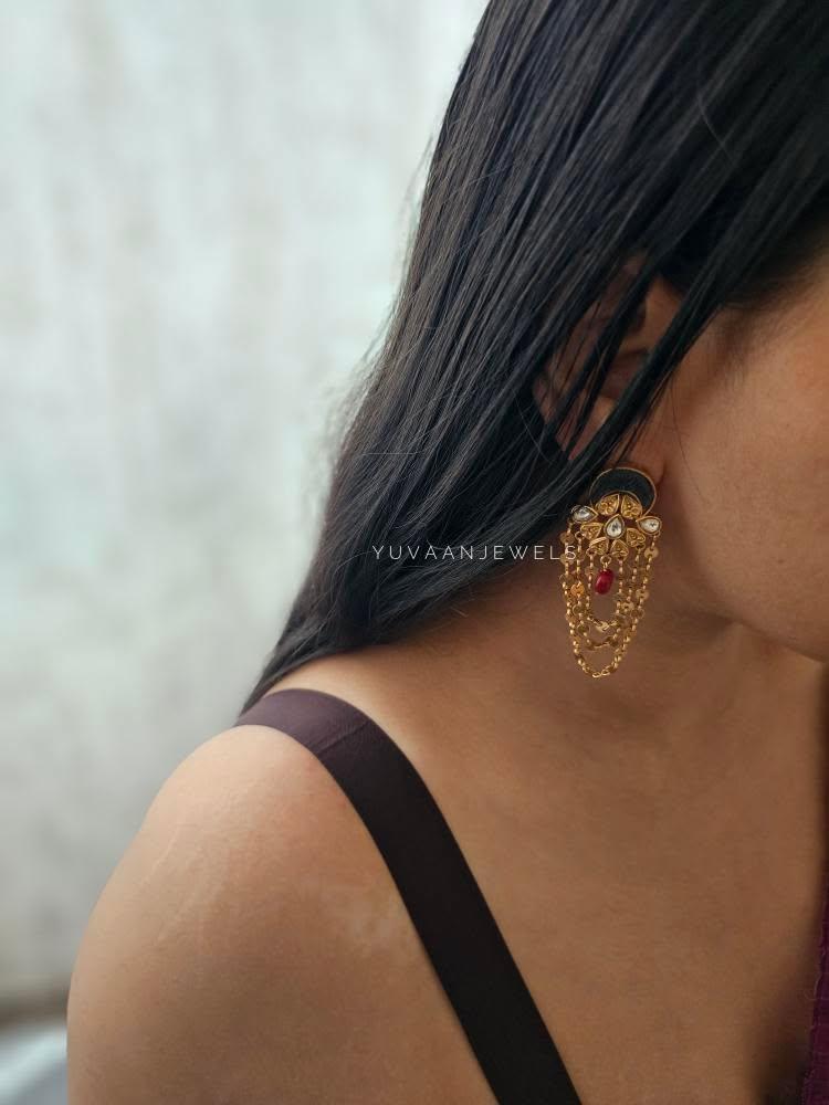 Rahi handcrafted earrings Thumbnail