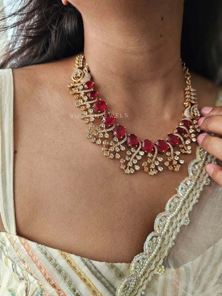 Solana quartz and polki necklace Thumbnail