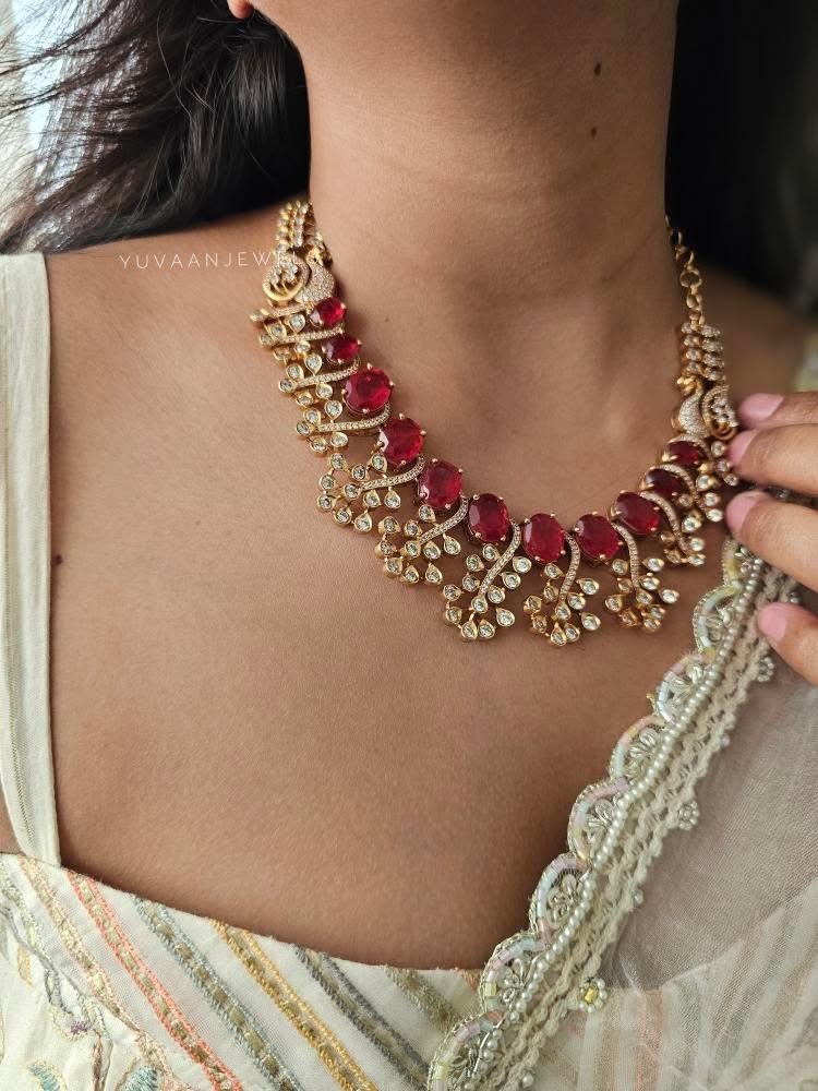 Solana quartz and polki necklace Thumbnail